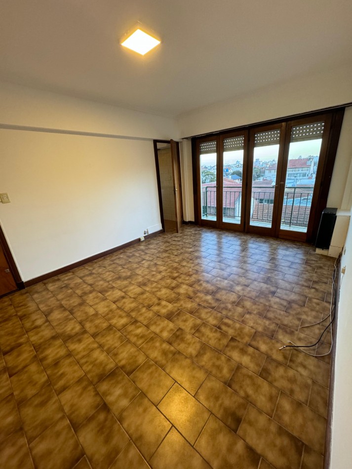 Departamento de 3 ambientes en oportunidad 