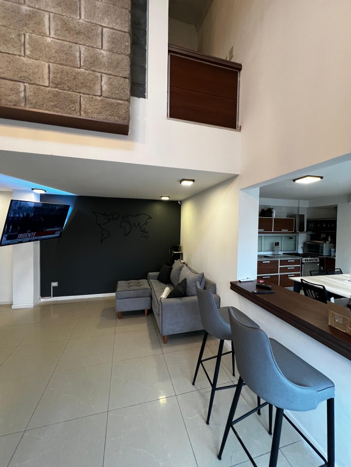 ALQUILER 24 MESES - PH 3 AMBIENTES CON COCHERA - SAN JOSE