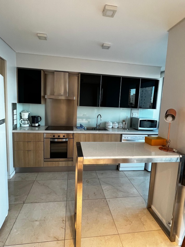 Alquiler dos Ambientes Maral Explanada Cesar Pelli