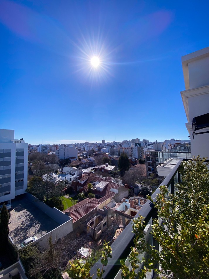 EXCLUSIVO 4 AMBIENTES CON DOBLE COCHERA Y TERRAZA PROPIA