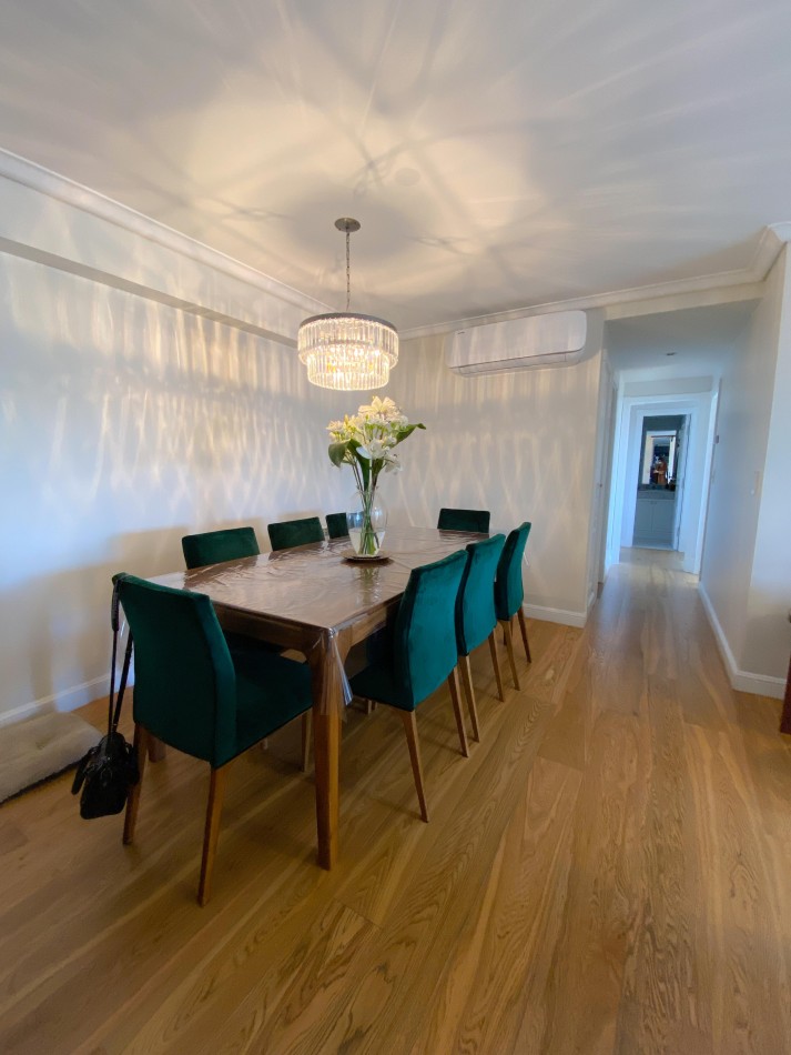 EXCLUSIVO 4 AMBIENTES CON DOBLE COCHERA Y TERRAZA PROPIA