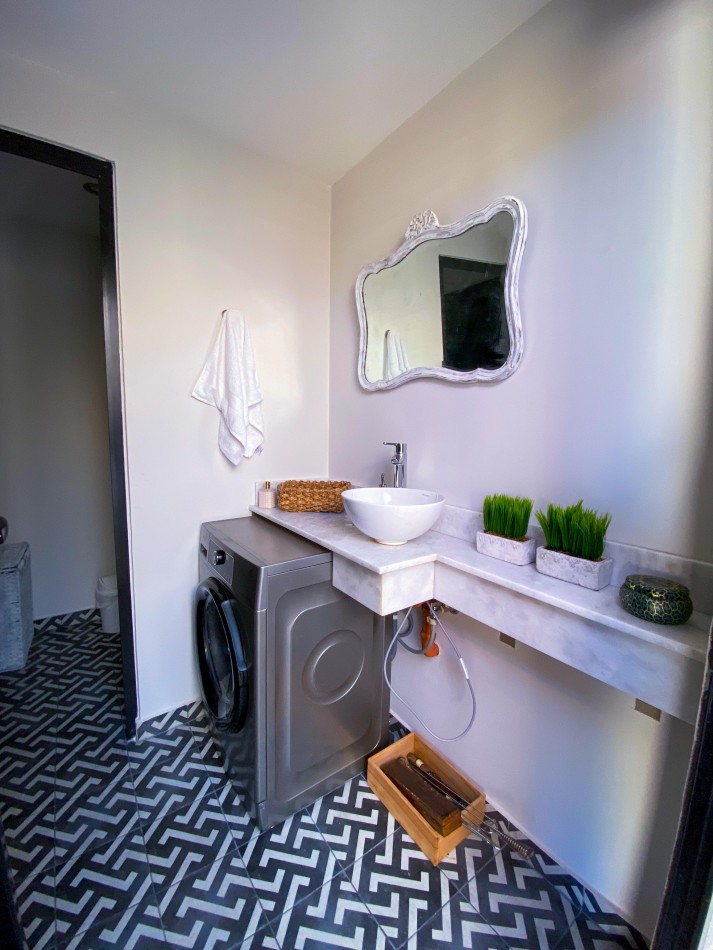 EXCLUSIVO 4 AMBIENTES CON DOBLE COCHERA Y TERRAZA PROPIA