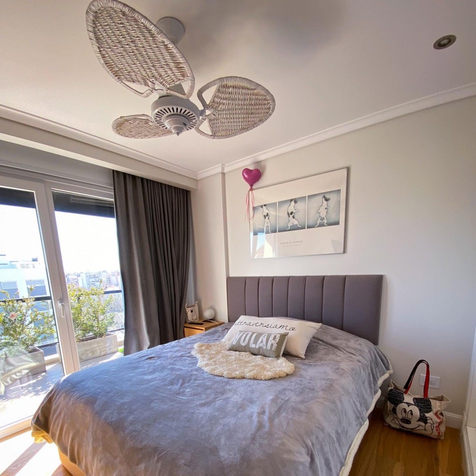 EXCLUSIVO 4 AMBIENTES CON DOBLE COCHERA Y TERRAZA PROPIA