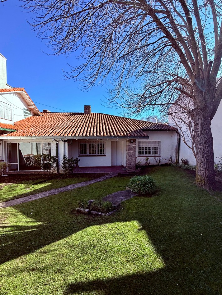 ALQUILER 24 MESES - CHALET 6 AMBIENTES - PLAYA GRANDE