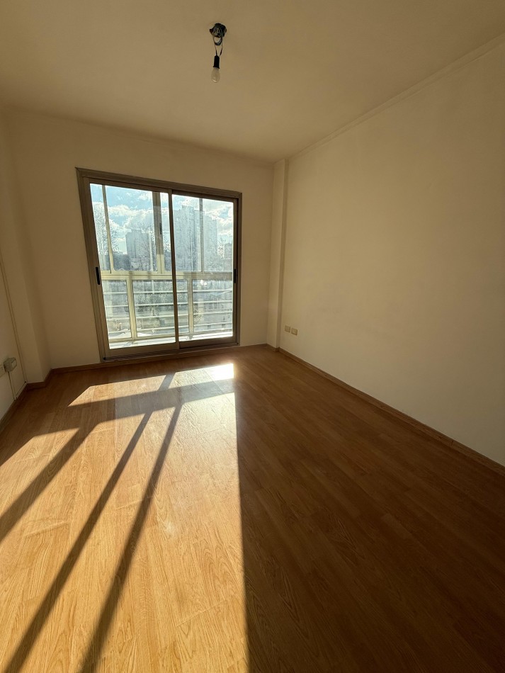 semipiso de 3 ambientes en alquiler por 24 meses 