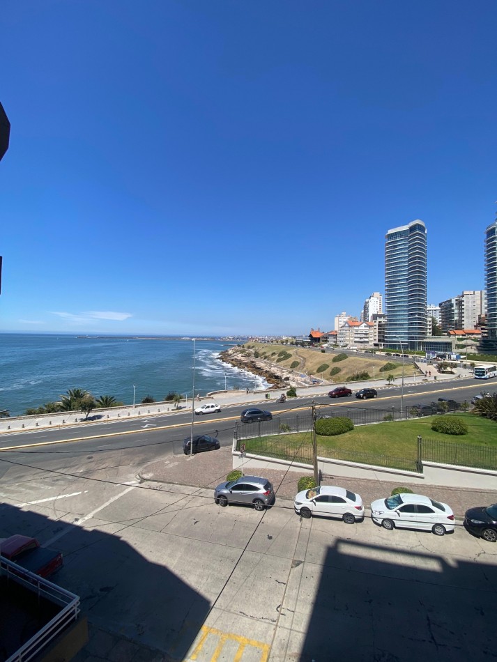 ALQUILER TEMPORADA - 3 AMBIENTES C/ COCHERA PLAYA CHICA 