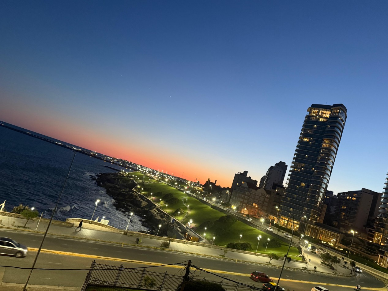 ALQUILER TEMPORADA - 3 AMBIENTES C/ COCHERA PLAYA CHICA 