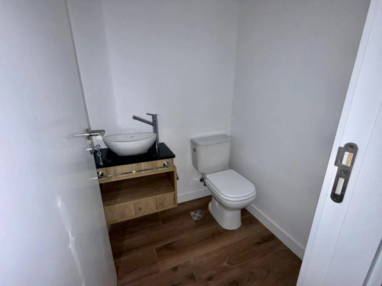 2 Ambientes a Estrenar con cochera y baulera en Barrio Chauvin