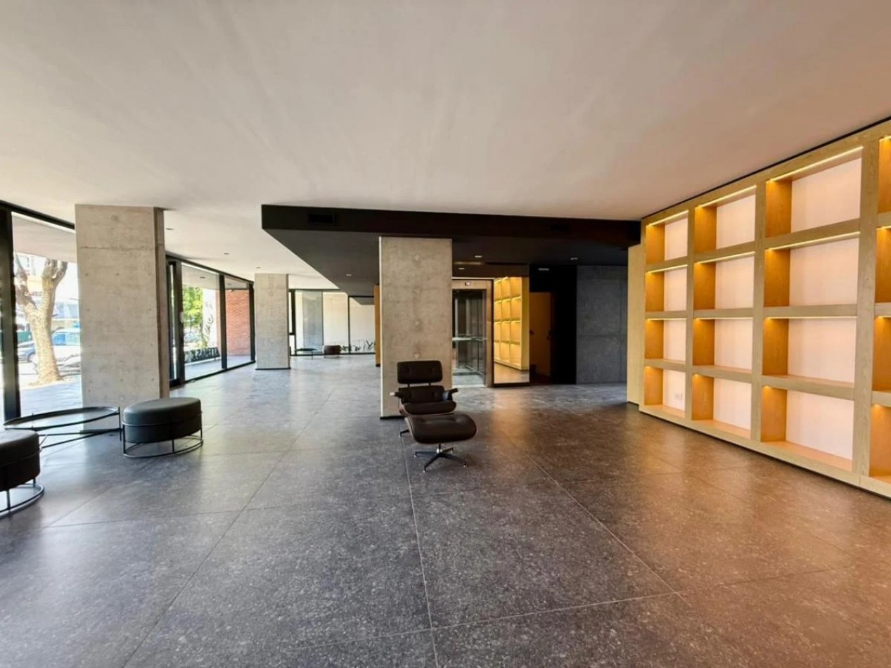 2 Ambientes a Estrenar con cochera y baulera en Barrio Chauvin