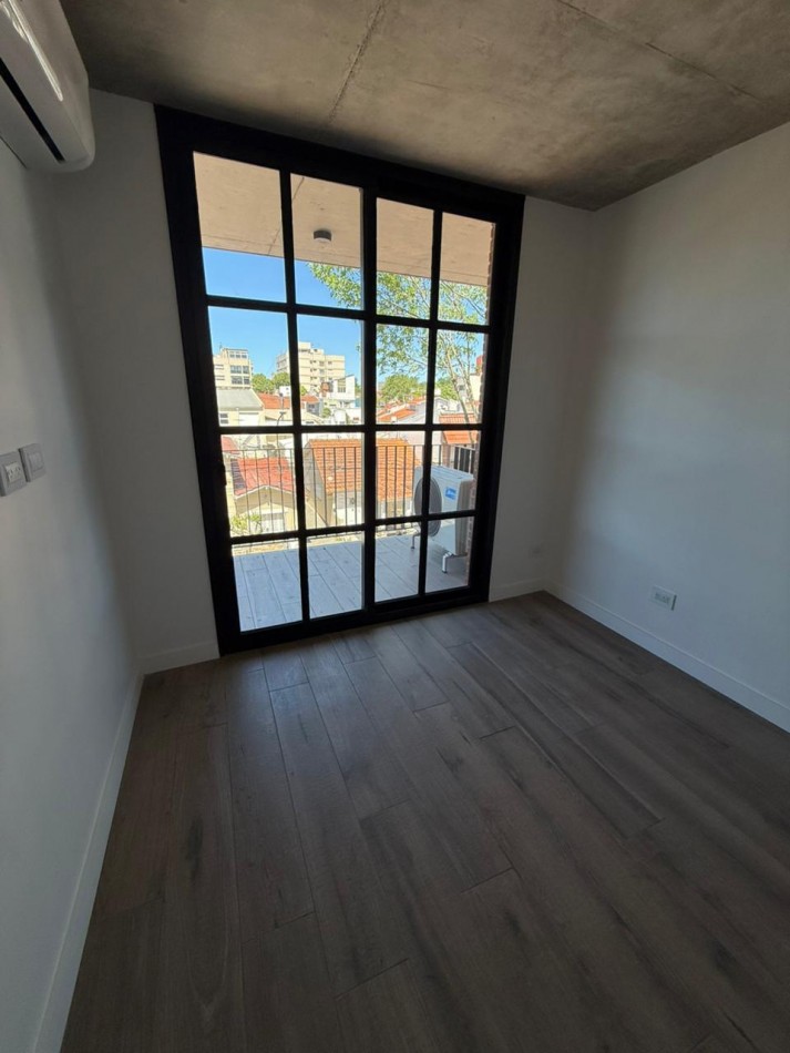 2 Ambientes a Estrenar con cochera y baulera en Barrio Chauvin