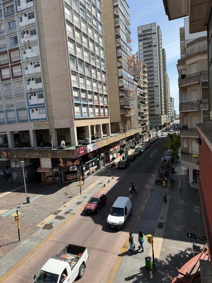 Oficina comercial en Venta - Zona Centro.