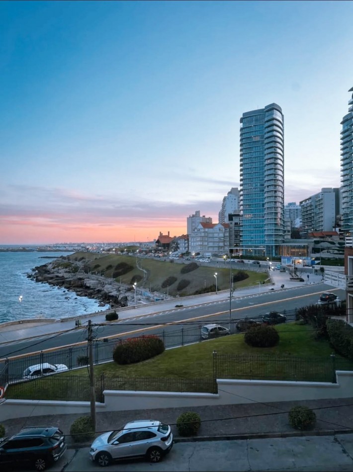 ALQUILER TEMPORADA - 3 AMBIENTES C/ COCHERA PLAYA CHICA 