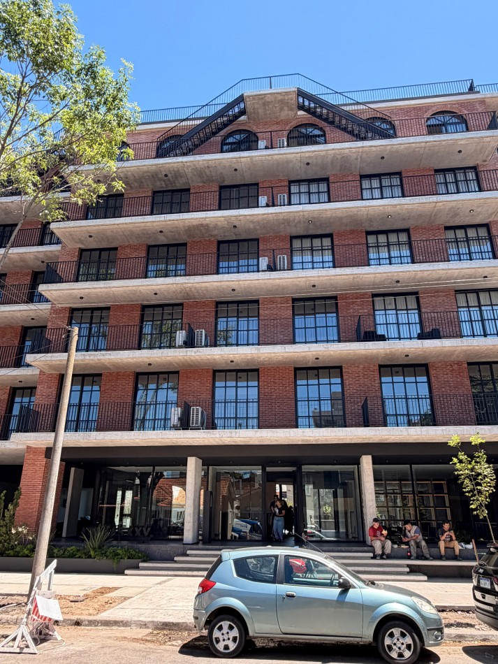 VENTA -  2 AMBIENTES A ESTRENAR C/ TERRAZA PROPIA Y COCHERA - CHAUVIN