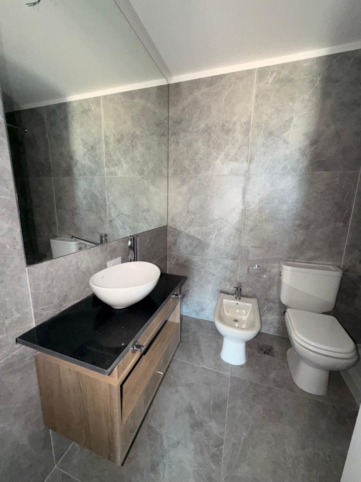 VENTA -  2 AMBIENTES A ESTRENAR C/ TERRAZA PROPIA Y COCHERA - CHAUVIN