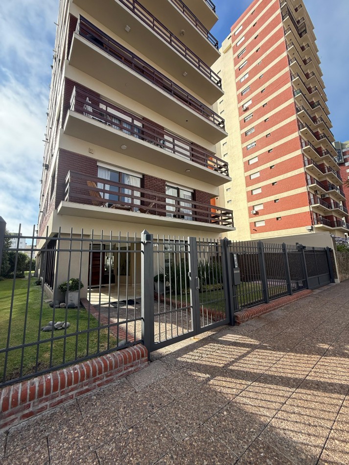 Semipiso 4 ambientes con Cochera y Baulera Reciclado Varese 