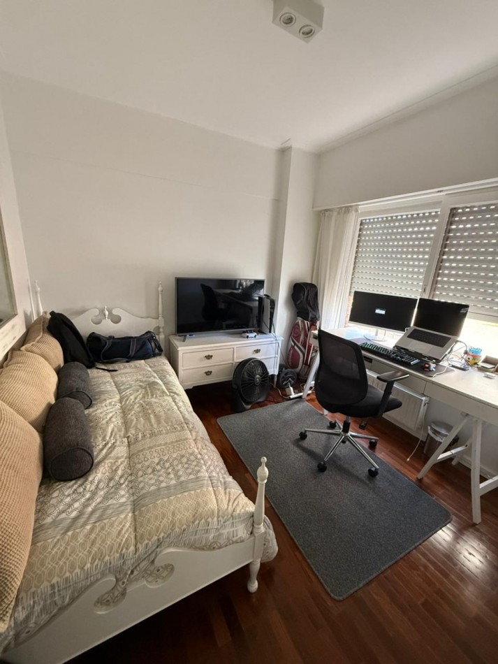 Semipiso 4 ambientes con Cochera y Baulera Reciclado Varese 