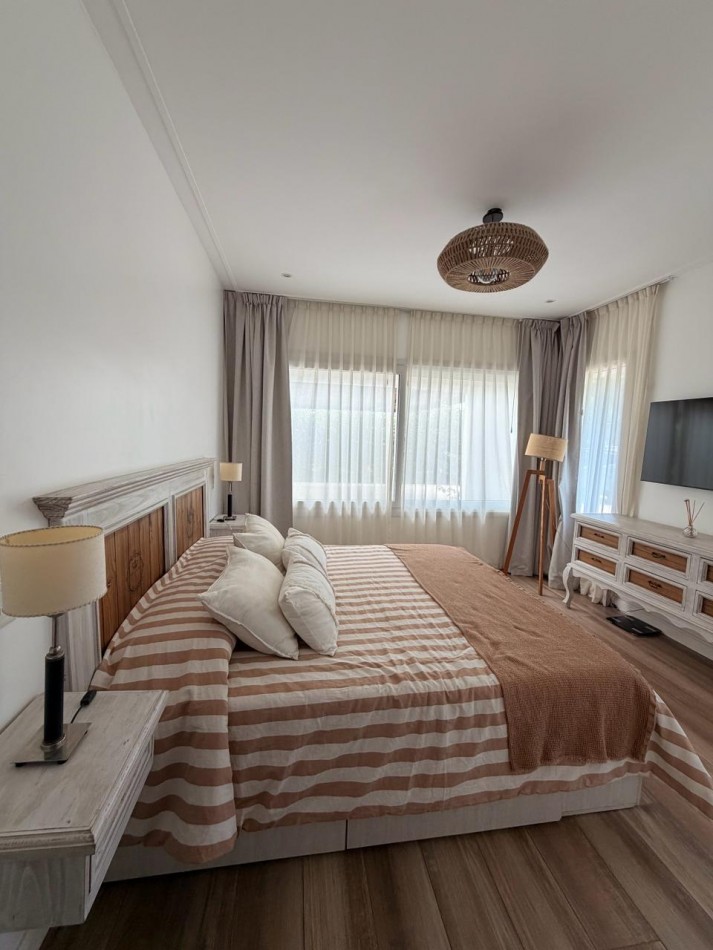 VENTA - EXCLUSIVA CASA - BARRIO PRIVADO ARENAS DEL SUR