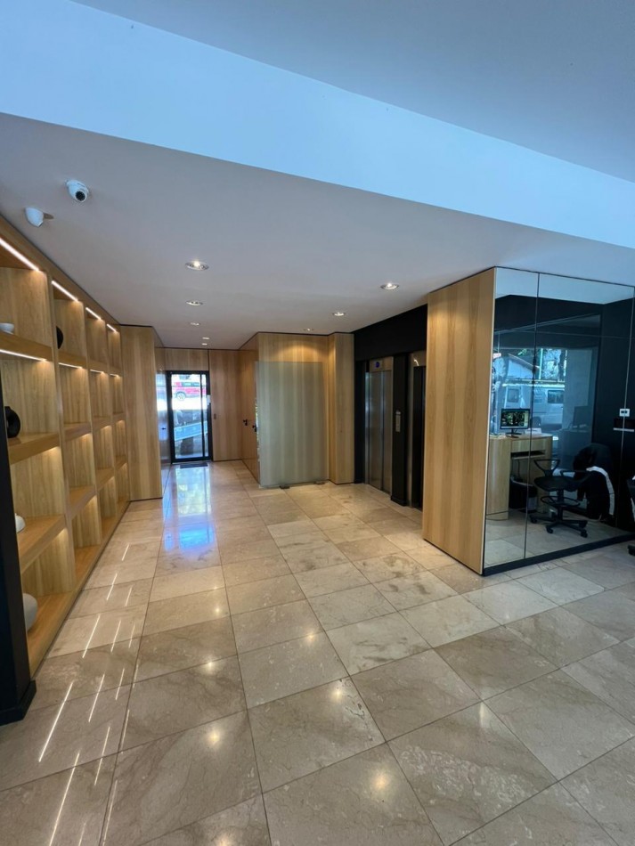 ALQUILER ZONA GUEMES - 2 AMBIENTES  C/ COCHERA 