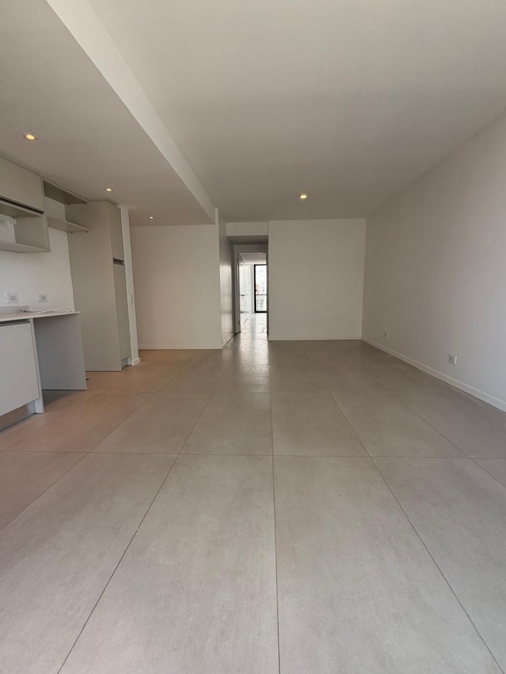 ALQUILER 2 AMBIENTES IMPECABLE - ZONA GUEMES