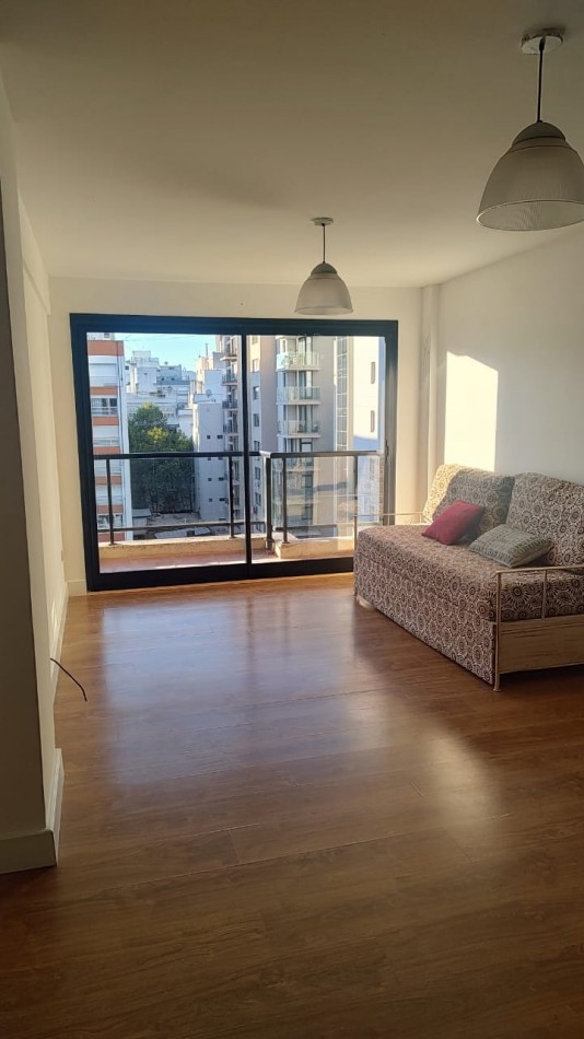 VENTA - DEPARTAMENTO 3 AMBIENTES - MACROCENTRO