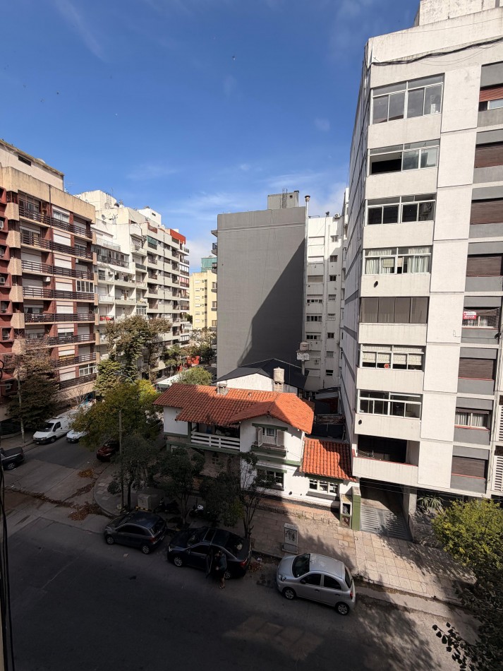 VENTA - 2 AMBIENTES - ZONA ALDREY