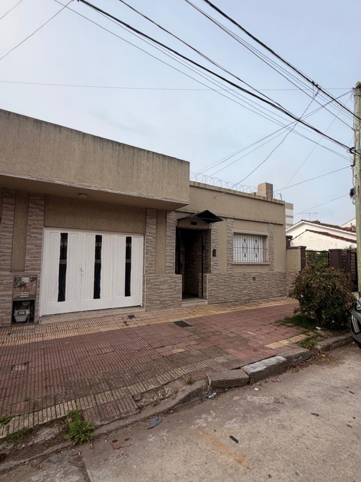 VENTA  - PH 3 AMBIENTES CON TERRAZA Y COCHERA - ZONA FACULTAD