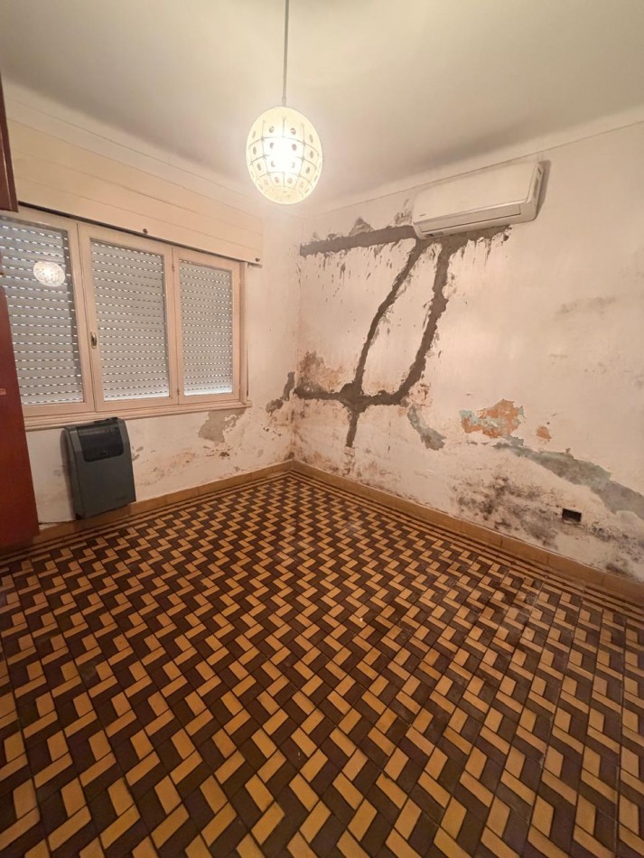 VENTA  - PH 3 AMBIENTES CON TERRAZA Y COCHERA - ZONA FACULTAD