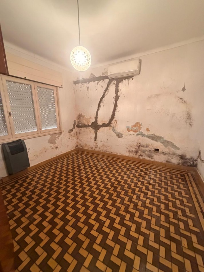 VENTA  - PH 3 AMBIENTES CON TERRAZA Y COCHERA - ZONA FACULTAD