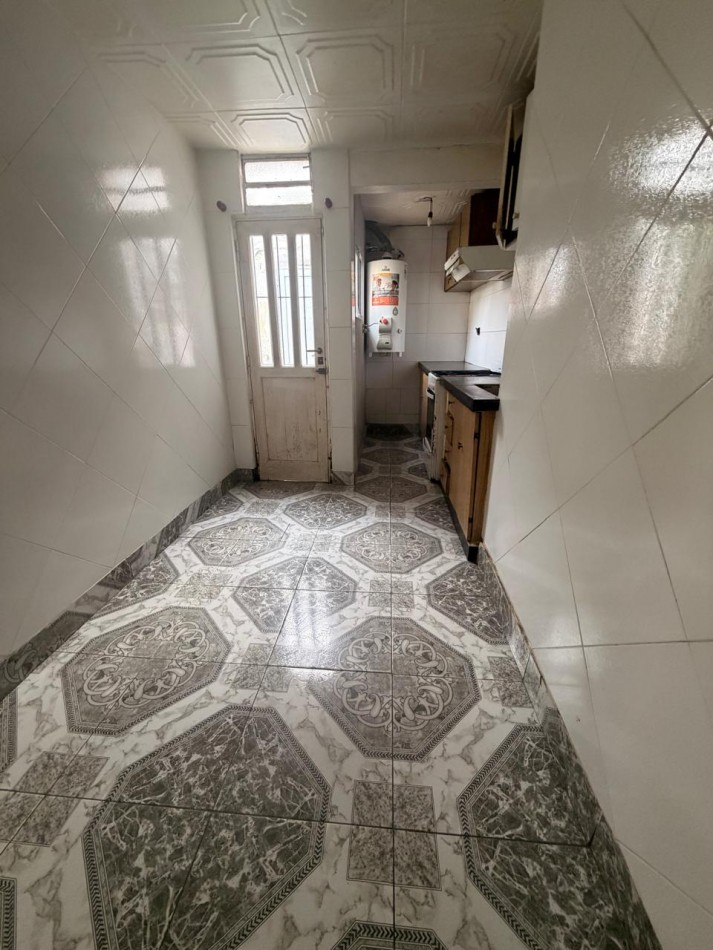 VENTA  - PH 3 AMBIENTES CON TERRAZA Y COCHERA - ZONA FACULTAD
