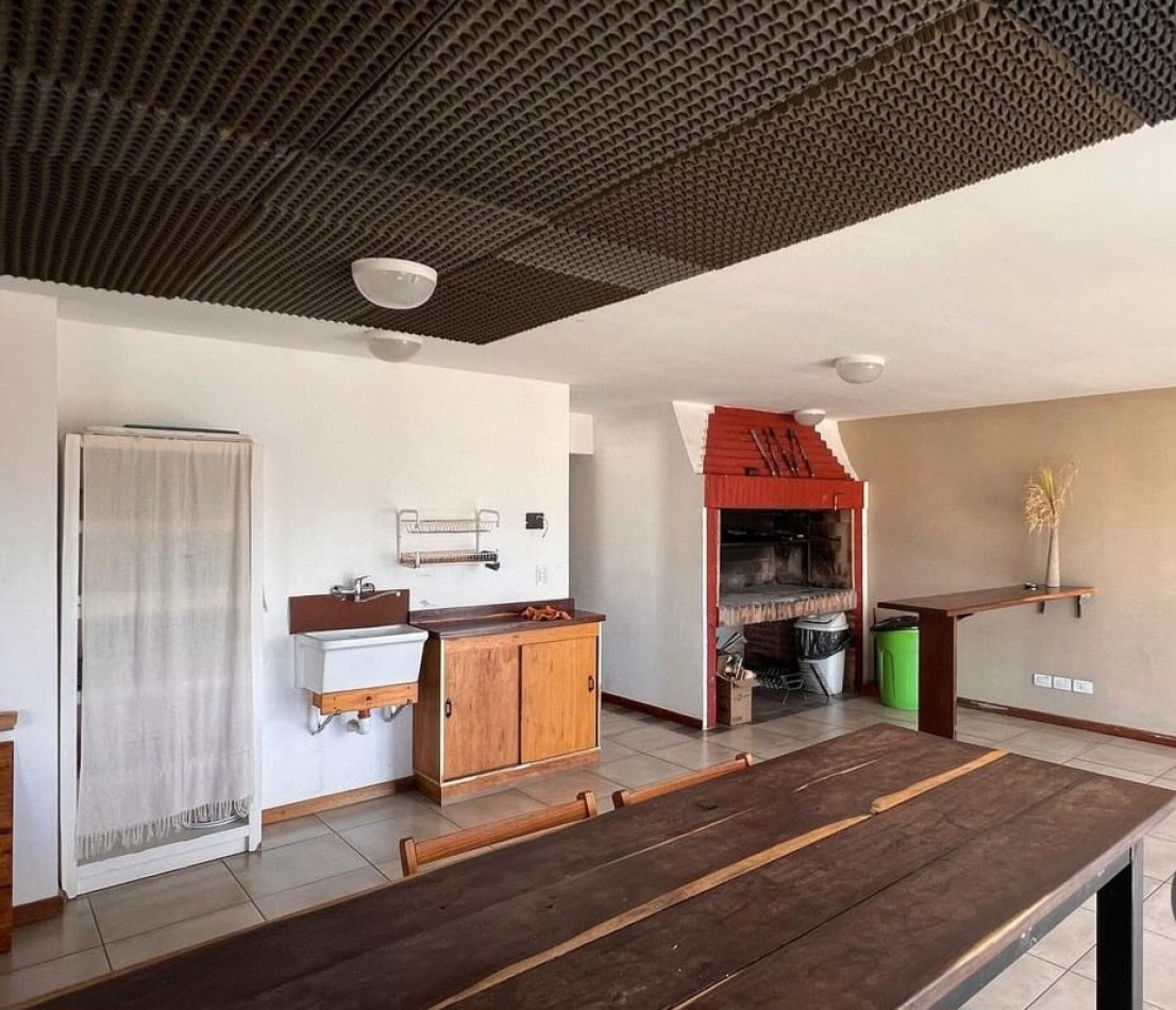 Venta departamento 3 ambientes zona aldrey