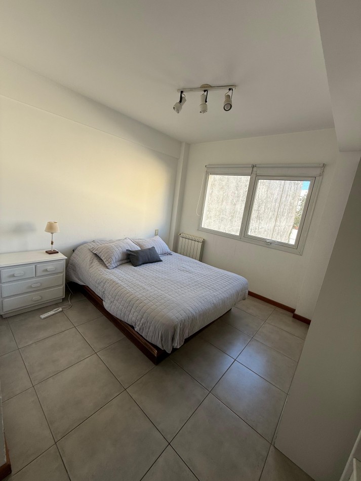 Venta departamento 3 ambientes zona aldrey