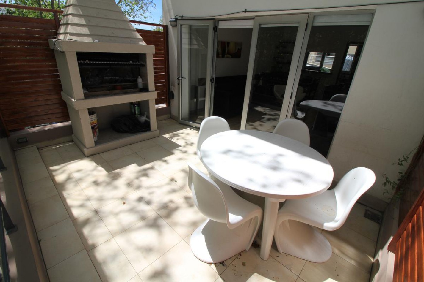 Alquiler Temporario Duplex 3 Ambientes C/ Cochera Zona Guemes.