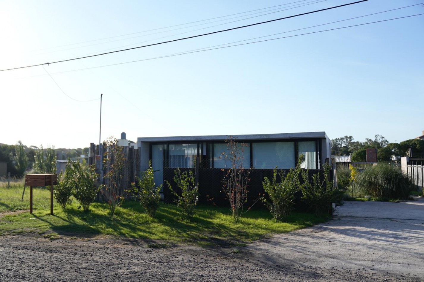 Casas Espejo En Acantilados A Metros Del Mar