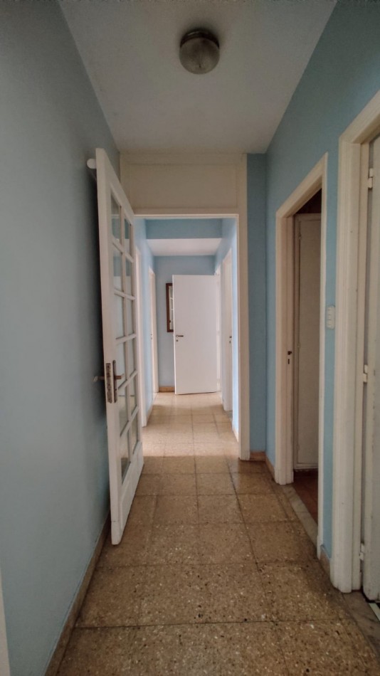 VENTA - 4 AMB CON DEP  - ZONA GUEMES