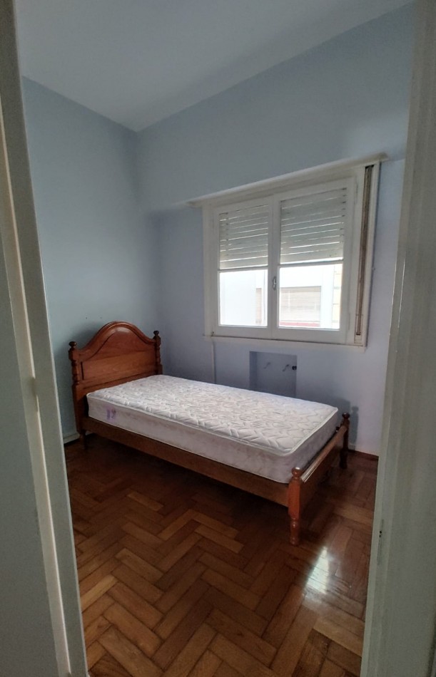 VENTA - 4 AMB CON DEP  - ZONA GUEMES