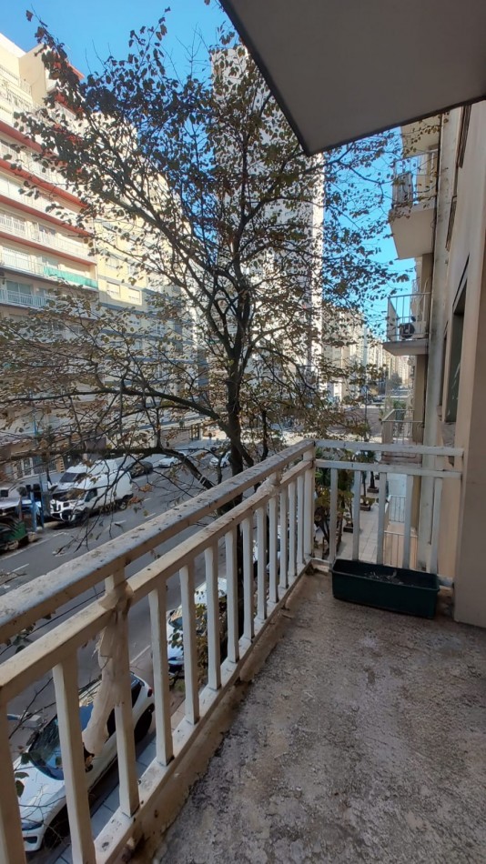 VENTA - 4 AMB CON DEP  - ZONA GUEMES