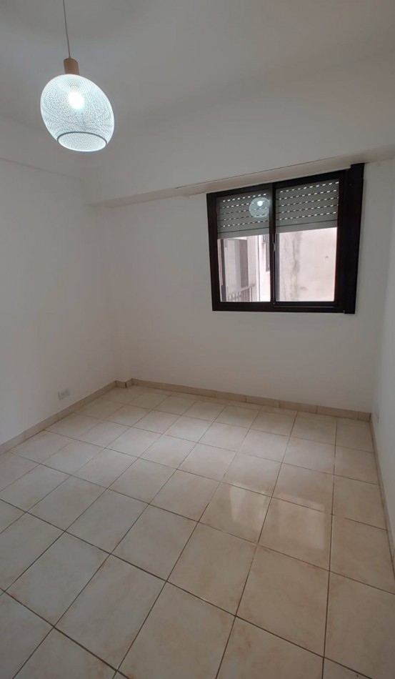 VENTA - DEPARTAMENTO 3 AMBIENTES TOTALMENTE RECICLADO - MACROCENTRO