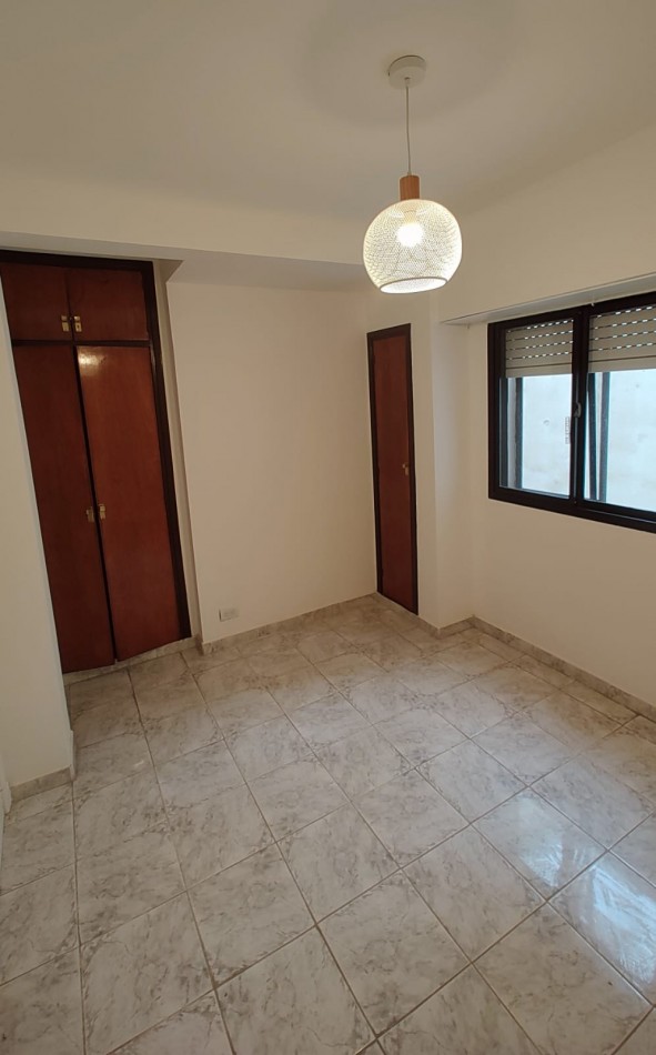 VENTA - DEPARTAMENTO 3 AMBIENTES TOTALMENTE RECICLADO - MACROCENTRO