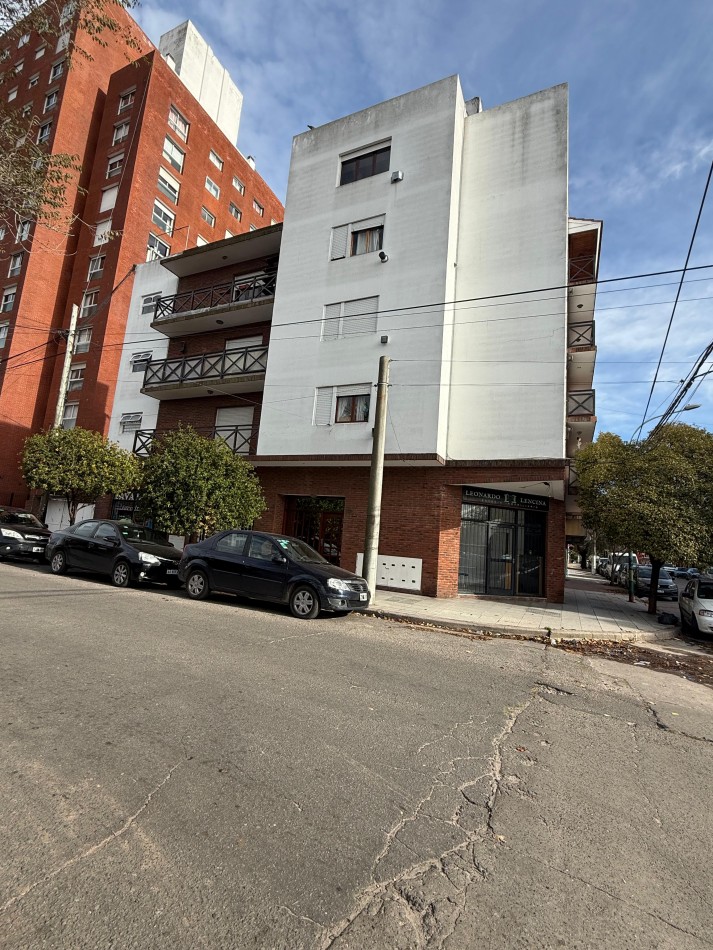 Depto 2 Amb en Venta - Chauvin