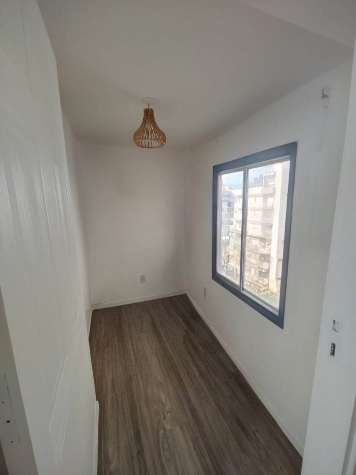 VENTA - DTO 4 AMBIENTES EXTERNO CON COCHERA