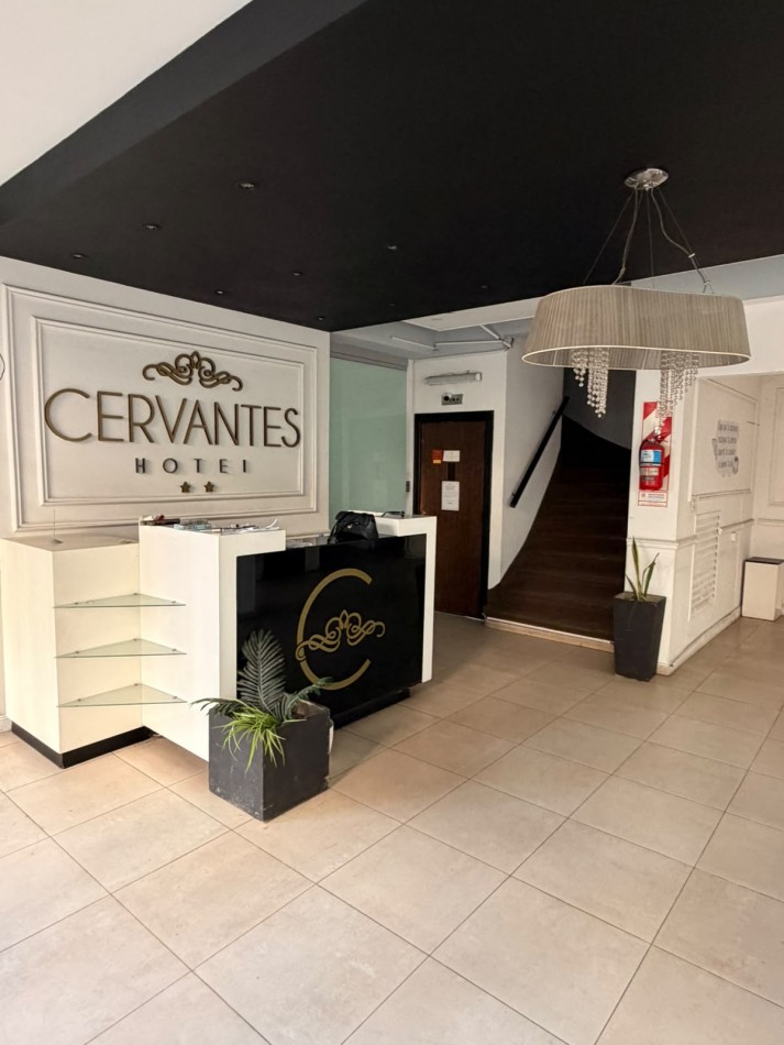 VENTA - HOTEL ZONA PLAZA MITRE/MACROCENTRO - 27 HABITACIONES CON BAÑO PRIVADO