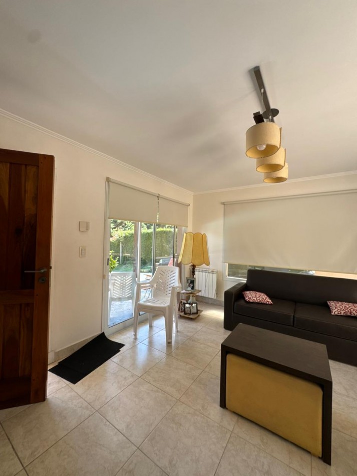 VENTA - CASA CON PARQUE Y PISCINA - SIERRA DE LOS PADRES