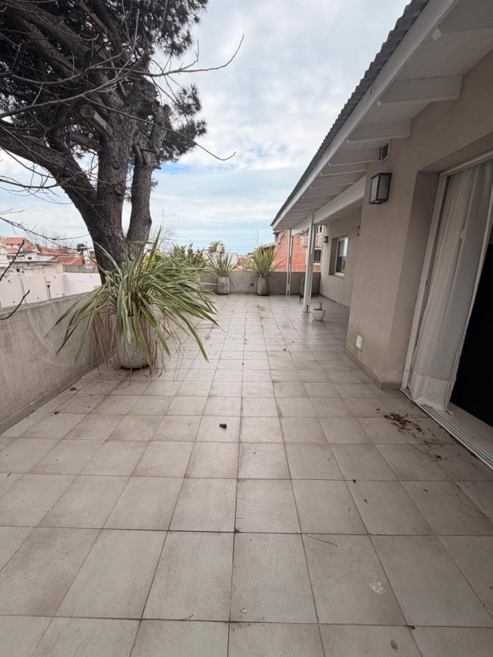 ALQUILER - PH 3 AMBIENTES - ZONA PUERTO