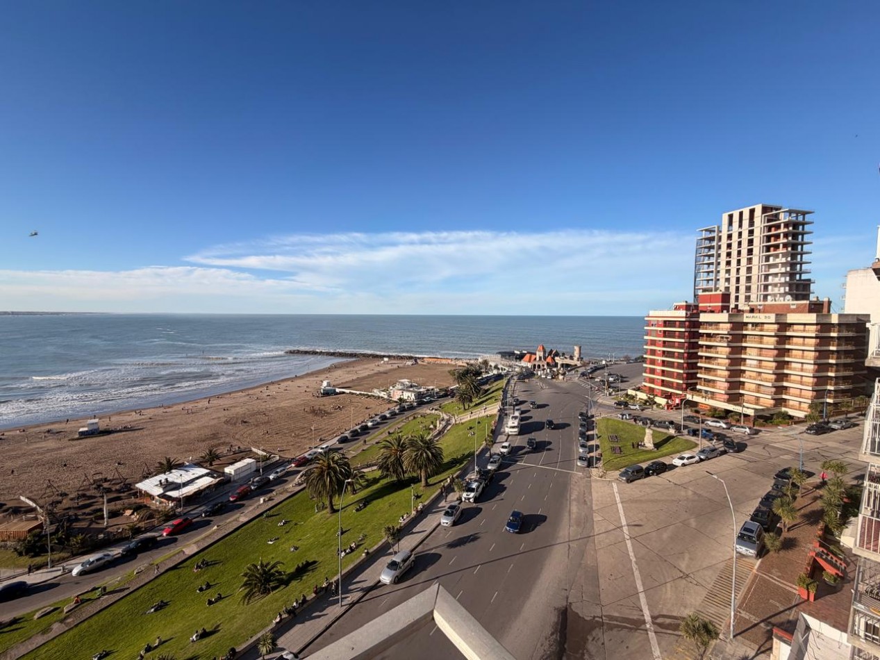 VENTA - PISO 4 AMBIENTES - VISTA PLENA AL MAR