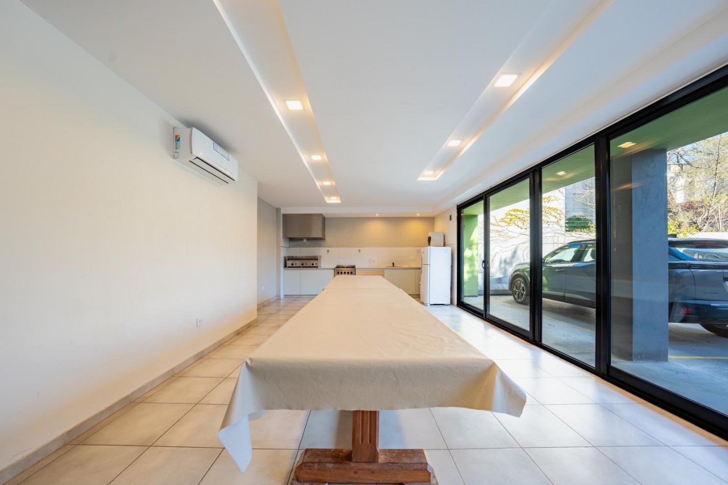 ALQUILER 24 MESES | 2 AMBIENTES CON COCHERA EN PLAYA GRANDE