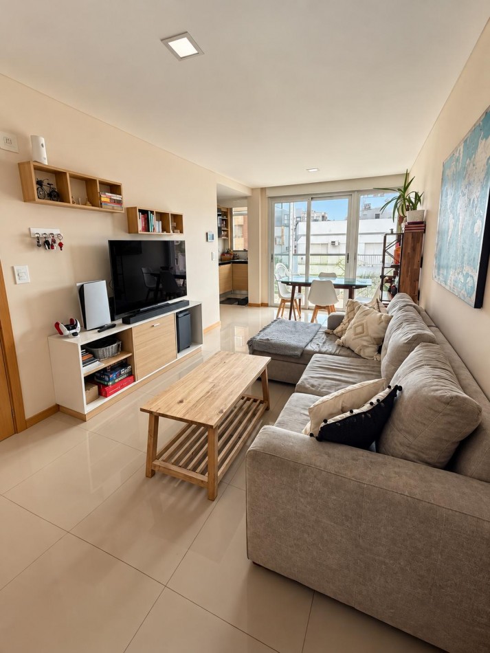 ALQUILER 24 MESES | 2 AMBIENTES CON COCHERA EN PLAYA GRANDE