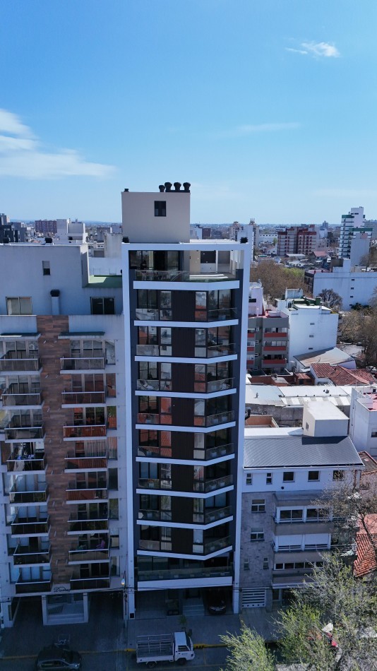 Alquiler 24 meses Exclusivo Semipiso de 2 Amb