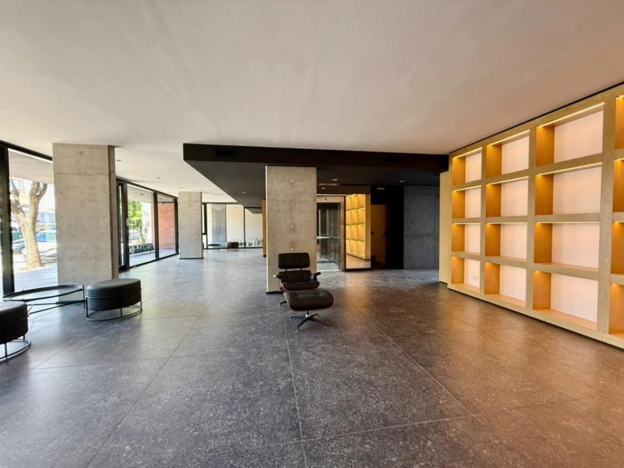 2 Ambientes a Estrenar con cochera y baulera en Barrio Chauvin