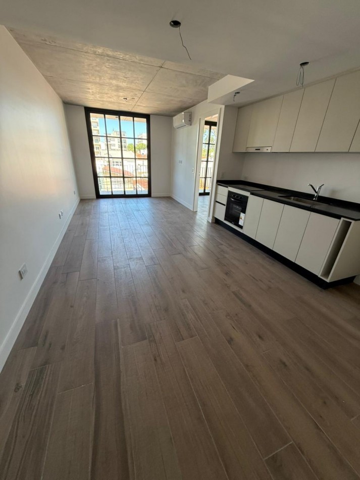 2 Ambientes a Estrenar con cochera y baulera en Barrio Chauvin