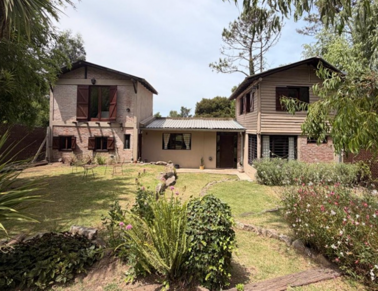 VENTA - CASA DE 3 AMB C/ DEP - ZONA ALFAR